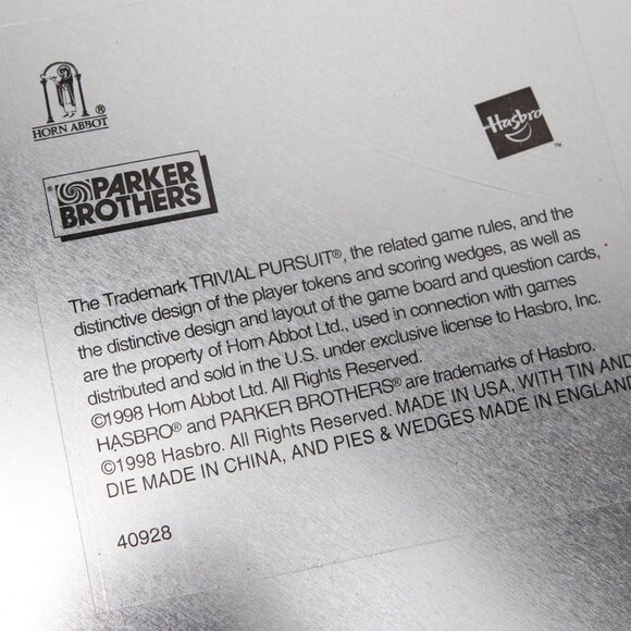 Vintage Trivia Pursuit MILLENNIUM Edition Board Game 1998 Family Fun Holiday - Picture 9 of 12